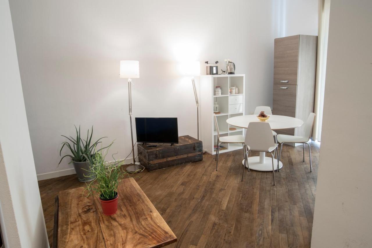 Appartamento Renovated Flat Near Duomo - Lamarmora Milano Esterno foto